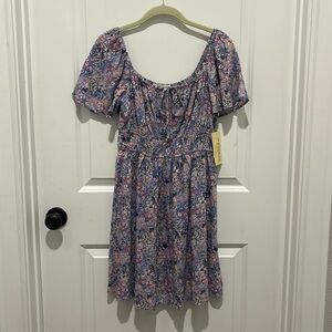 NEW Size SMALL JUNIOR Rewind brand dress from kohls